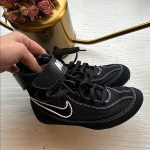 Wrestling Nike Kids Black High-Top Sneakers